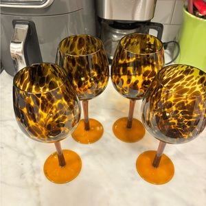Blown Glass Tortoiseshell Wine Glasses
